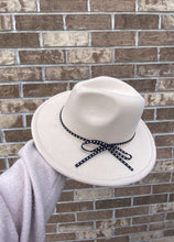 Load image into Gallery viewer, Felt or Wool Hats- Various