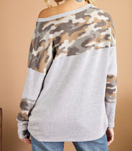 Load image into Gallery viewer, Oatmeal Striped Pocket Camo Block Top
