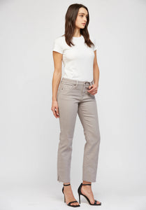 Mica MidRise Straight Leg with Slit at the Bottom Jean