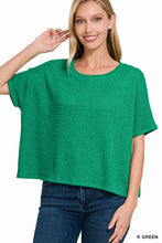 Load image into Gallery viewer, Kelly Green Drop Shoulder Short Sleeve Jacquard Sweater
