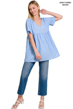Load image into Gallery viewer, Spring Blue Woven Heavy Dobby Empire Waist Shirring Top

