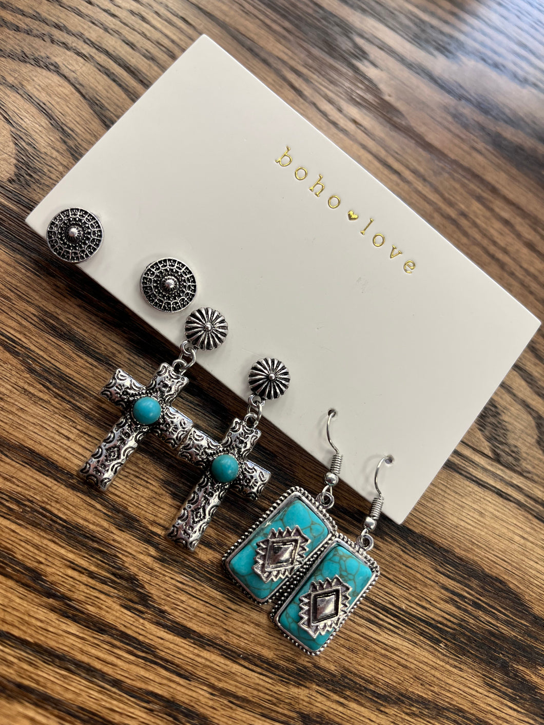 Turquoise Worn Rhodium Patterned Earring Set