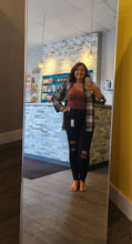 Load image into Gallery viewer, Judy Blue Black Destroy Skinny

