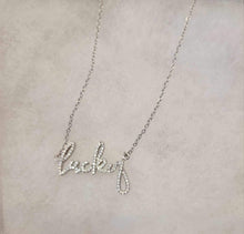 Load image into Gallery viewer, Iishii Lucky Necklace
