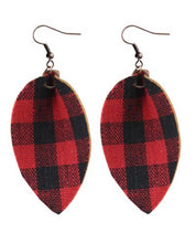 Load image into Gallery viewer, Buffalo Plaid Earrings
