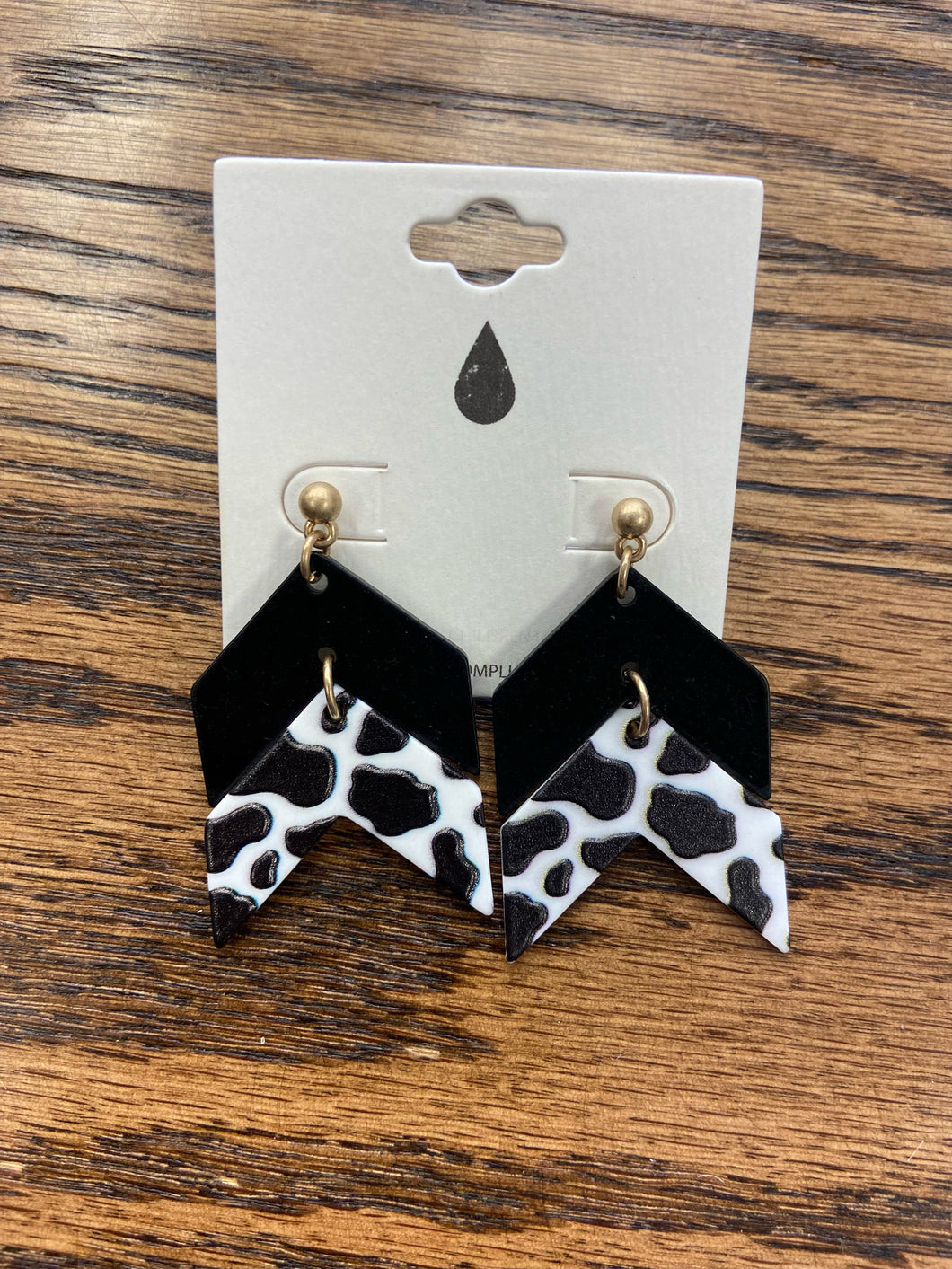 Black & Leopard Arrow Paint Dangling Earrings