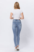 Load image into Gallery viewer, Judy Blue Distressed Light Wash Skinny Jeans
