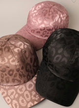 Load image into Gallery viewer, Mauve Leopard Print Hat

