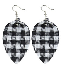 Load image into Gallery viewer, Buffalo Plaid Earrings
