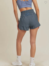 Load image into Gallery viewer, Teal High-Waisted Smocked Elastic Active Shorts
