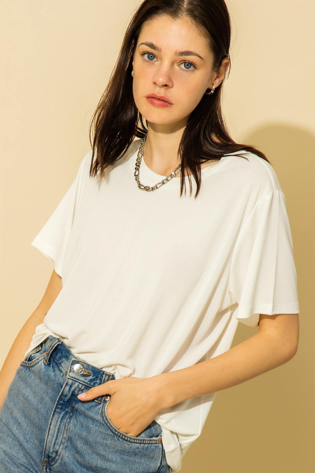 Off White Round Neck Loose Fit Tee