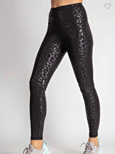 Load image into Gallery viewer, Black Leopard Leggings
