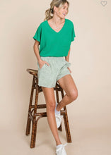 Load image into Gallery viewer, Green Cotton Abstract Shorts
