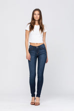 Load image into Gallery viewer, Judy Blue Dark Skinny Jeans
